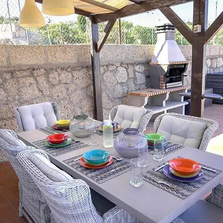 Rural Casa Blanca By Tenerife Rental&sales