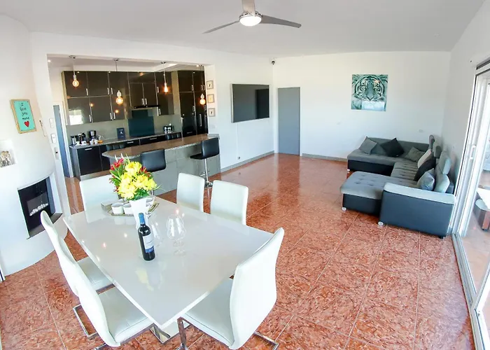 فيلة Rural Casa Blanca By Tenerife & Sales غراناديا دي أبونا